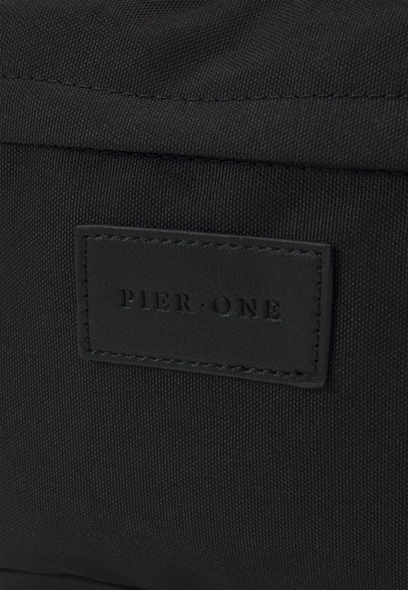 Pier One UNISEX - Tagesrucksack - Black 7 Pier One UNISEX - Tagesrucksack - Black - Image 5