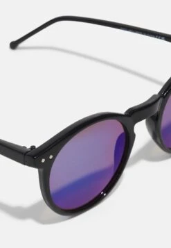 Pier One UNISEX - Sonnenbrille - Black/blue -Pier One Verkaufsgeschäft 11f17cbd777a412ba39007dce293526f