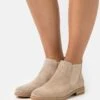Pier One LEATHER - Ankle Boot - Beige -Pier One Verkaufsgeschäft 14ab16f16d244634be80bc94e3c32b19