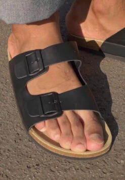 Neu eingetroffen -Pier One Verkaufsgeschäft 1649683664378