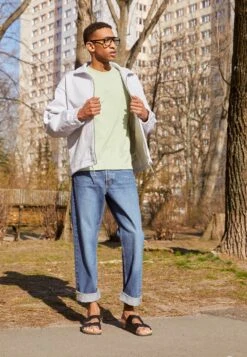 Pier One UNISEX - Hausschuh - Black -Pier One Verkaufsgeschäft 21323aaf96c24ccbb412a95ef516eddd