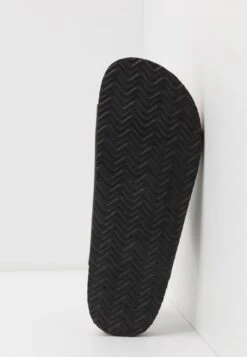 Pier One UNISEX - Hausschuh - Brown 12 Pier One UNISEX - Hausschuh - Brown -Pier One Verkaufsgeschäft 23e143c048ee4fd8b5e22a3556ccfbfb