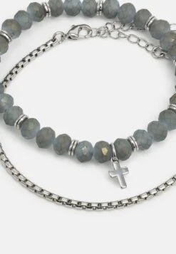 Pier One 2 PACK - Armband - Silver-coloured 10 Pier One 2 PACK - Armband - Silver-coloured -Pier One Verkaufsgeschäft 2760b860f16a4919b3aca43a3332a0a6