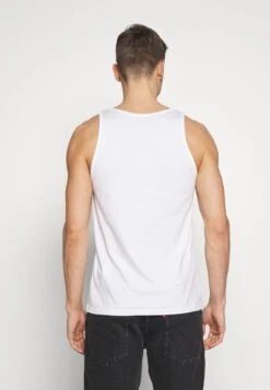 Pier One 2 PACK - Top - White -Pier One Verkaufsgeschäft 32ef162463194191b951f6fbd6f6332b