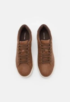 Pier One UNISEX - Sneaker Low - Cognac 11 Pier One UNISEX - Sneaker Low - Cognac -Pier One Verkaufsgeschäft 4255542b254043c59f79012041804d27