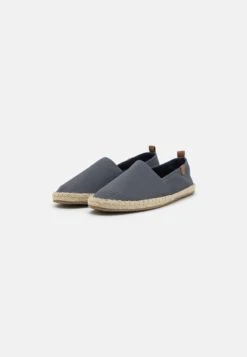 Pier One UNISEX - Espadrille - Dark Grey 9 Pier One UNISEX - Espadrille - Dark Grey -Pier One Verkaufsgeschäft 46bfff400620443292dd2a54f60bc593