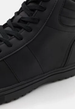 Pier One Sneaker High - Black -Pier One Verkaufsgeschäft 4b78c9f9b870432a8e692c1b853c99c2