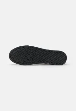 Pier One UNISEX - Slipper - Black -Pier One Verkaufsgeschäft 57702b93d5cf4cc58d1b2334e251bf17