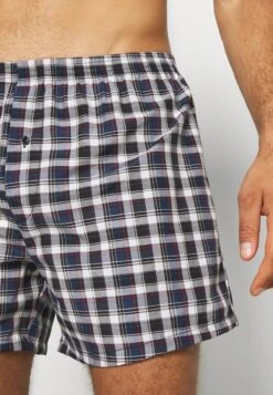 Pier One 5 PACK - Boxershorts - Grey 13 Pier One 5 PACK - Boxershorts - Grey -Pier One Verkaufsgeschäft 76ef02faa69e4534a8ba13470b07a39a