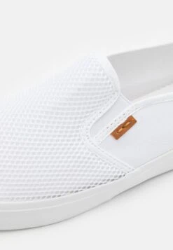 Pier One UNISEX - Slipper - White 13 Pier One UNISEX - Slipper - White -Pier One Verkaufsgeschäft 7af3f76c7d3048f7ace815eb38fb78e9