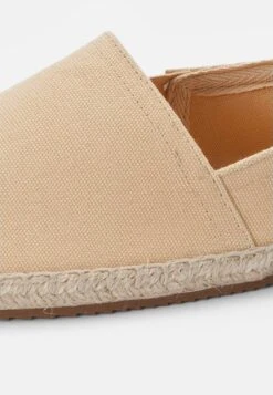 Pier One RENA ESPADRILLE UNISEX - Espadrille - Beige 13 Pier One RENA ESPADRILLE UNISEX - Espadrille - Beige -Pier One Verkaufsgeschäft 7bf9f79cf7ad4df8a90b17f86d74fca8