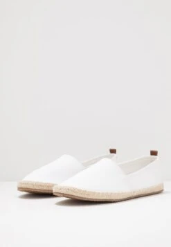 Pier One RENA ESPADRILLE UNISEX - Espadrille - White -Pier One Verkaufsgeschäft 7e077ed70ce54cb49199963da195d601
