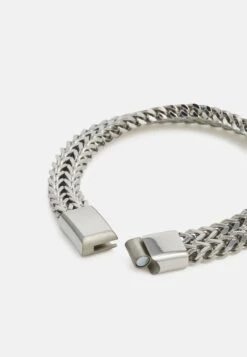 Pier One Armband - Silver-coloured 10 Pier One Armband - Silver-coloured -Pier One Verkaufsgeschäft 8ade362317344761972d7f92dfca3311