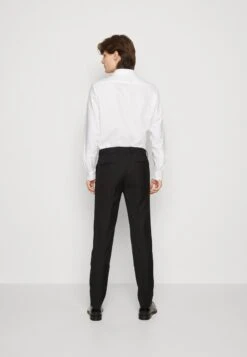 Pier One SET - Anzug - Black -Pier One Verkaufsgeschäft 8dfce3cb1d0847869705990ca253a88a