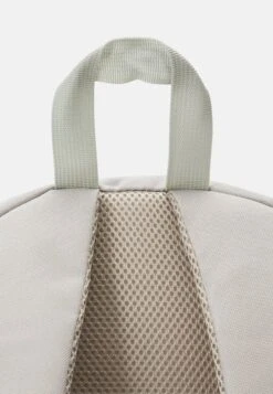 Pier One UNISEX - Tagesrucksack - Beige -Pier One Verkaufsgeschäft 8e8f9a8b9f4446cc82b08f9c5a9d8ae9