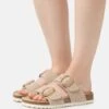 Pier One LEATHER - Pantolette Flach - Beige 1 Pier One LEATHER - Pantolette Flach - Beige -Pier One Verkaufsgeschäft 98cc450a5d874ddda1e7aca019439050