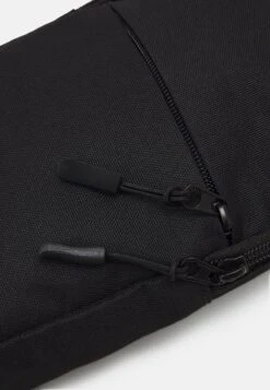 Pier One Gürteltasche - Black -Pier One Verkaufsgeschäft dab56f0d9f6a4e8f95ff10ff87072d05