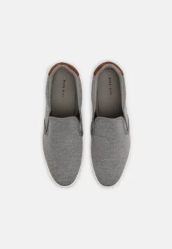 Pier One UNISEX - Slipper - Dark Grey -Pier One Verkaufsgeschäft fd4006995ad74583bd5d996537dcc72b